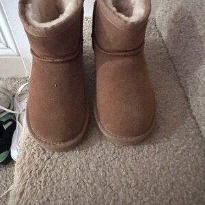 Cozy Tan Suede Boots